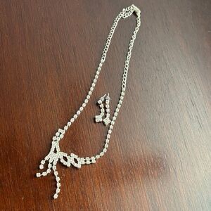 Elegant Silver Necklace with Matching Earrings